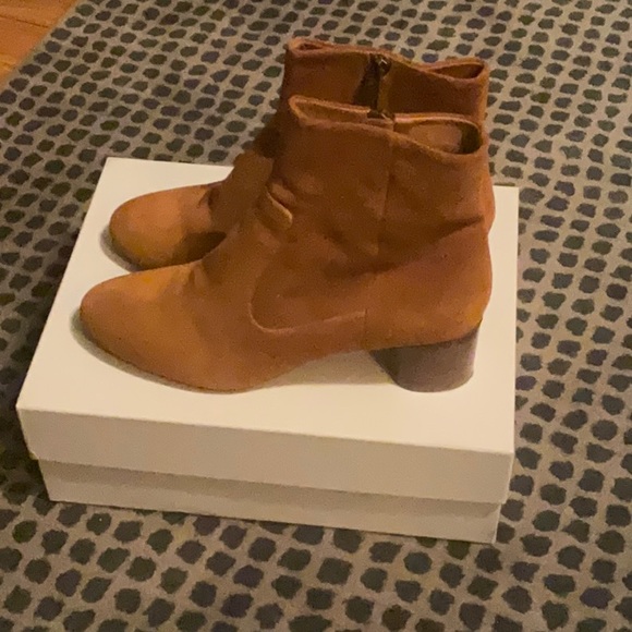 Isabel Marant suede boots - Picture 2 of 5